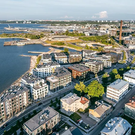 Stylish Waterfront With Lounge Terrace & Sauna * Reval