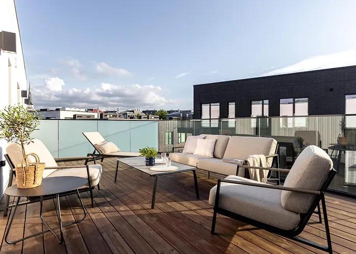 Lejlighed Stylish Waterfront With Lounge Terrace & Sauna *