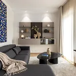 Stylish Waterfront With Lounge Terrace & Sauna Lejlighed *